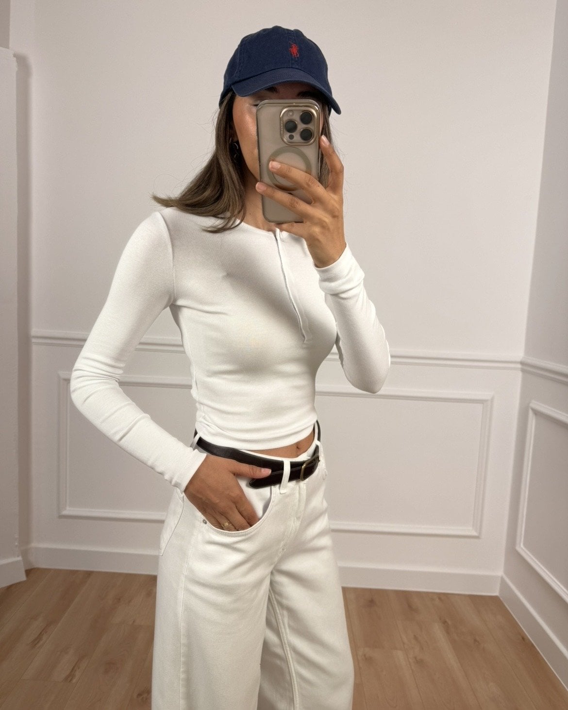 Mia Ekru Uzun Kollu Çıtçıtlı Tişört