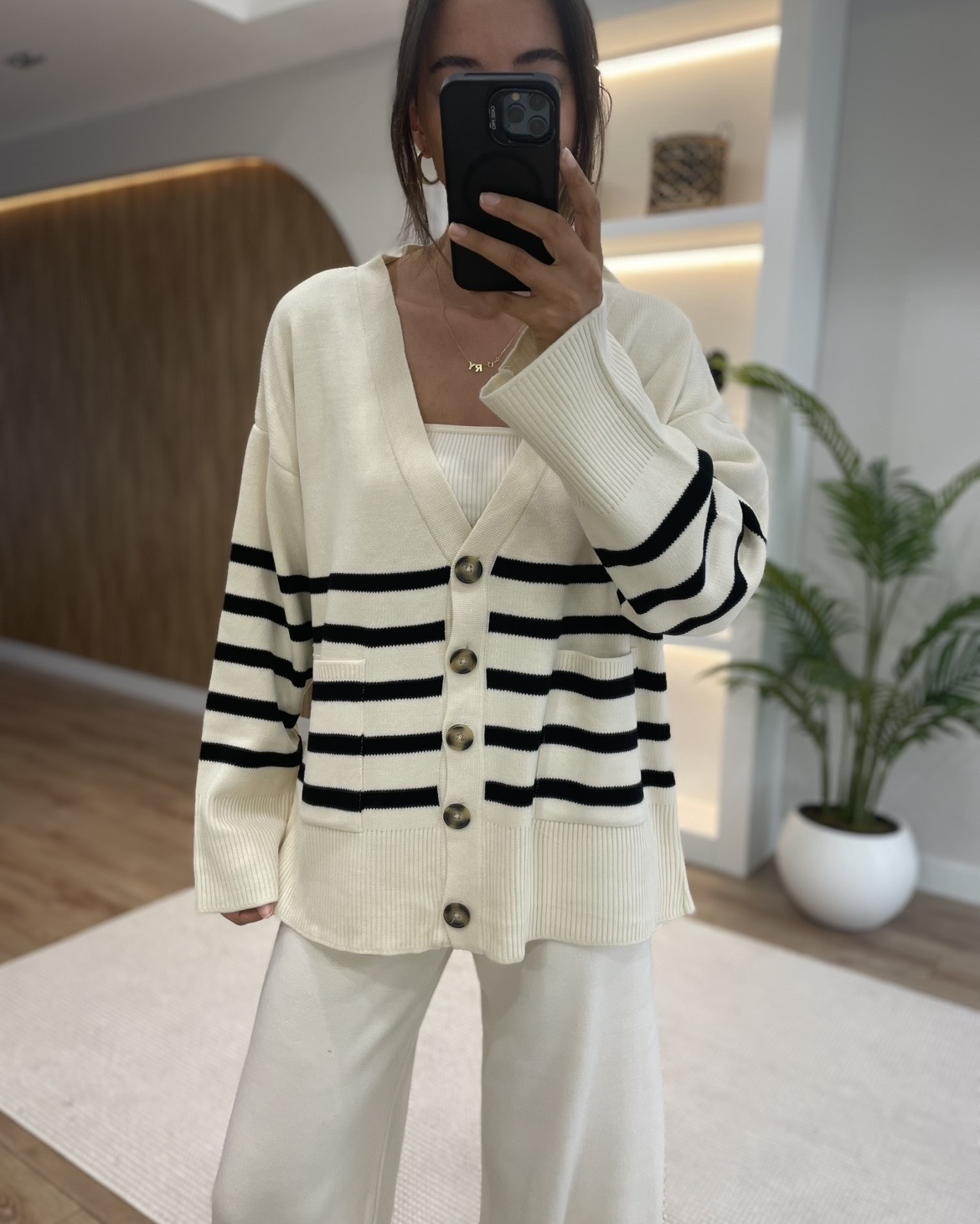 Neva Ekru Çizgili Oversize Hırka