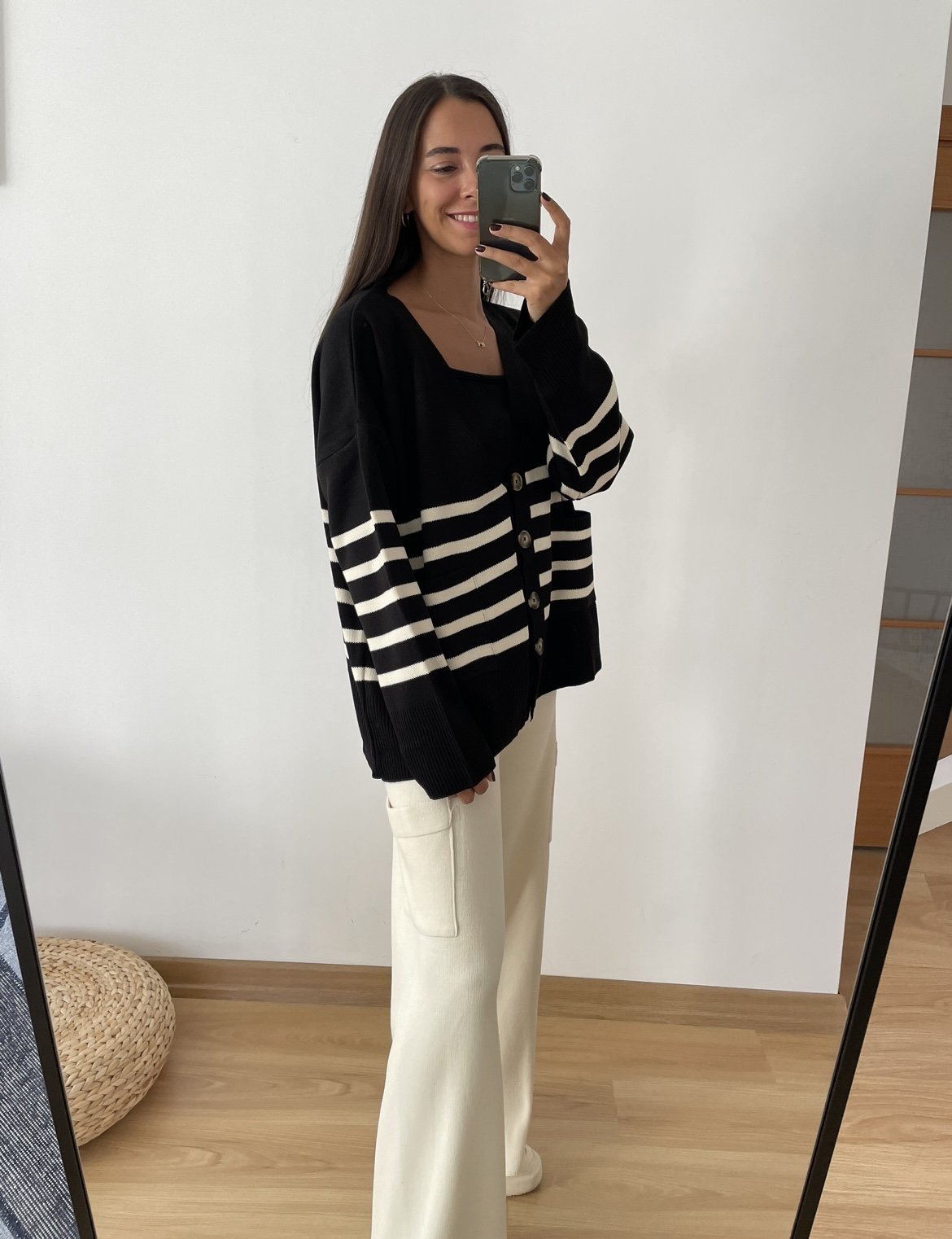 Siyah Çizgili Oversize Hırka