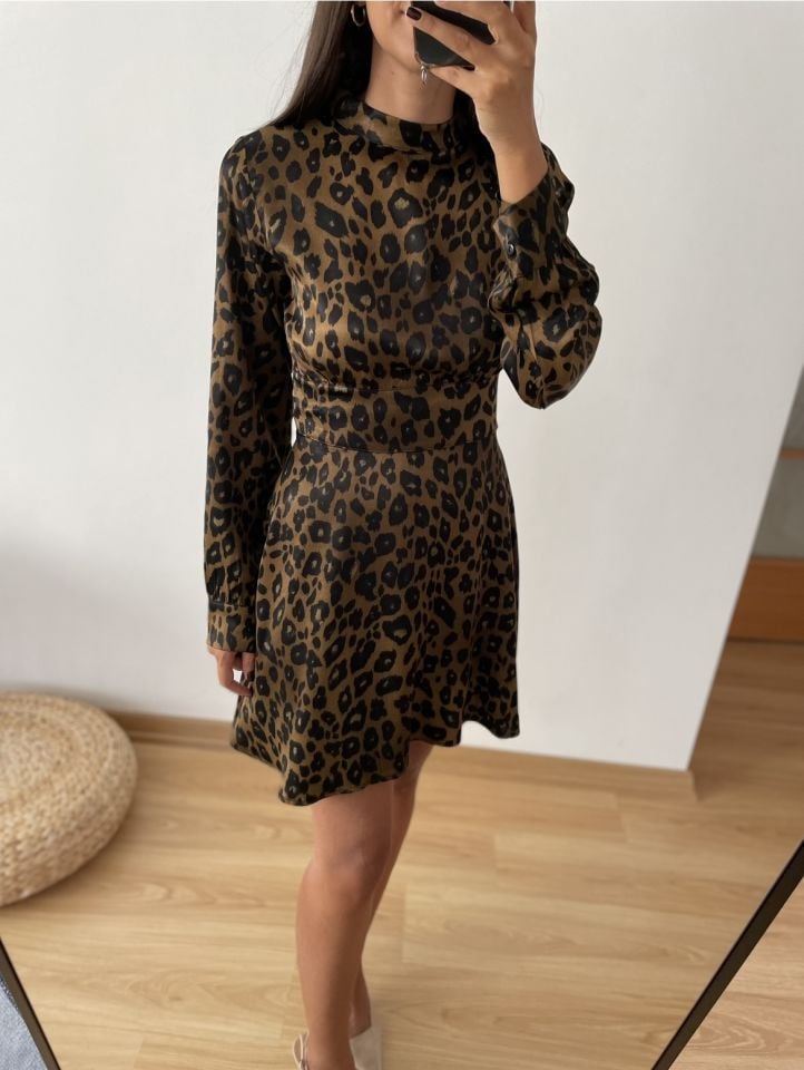 Leyra Leopar Desenli Yanları Volanlı Saten Elbise