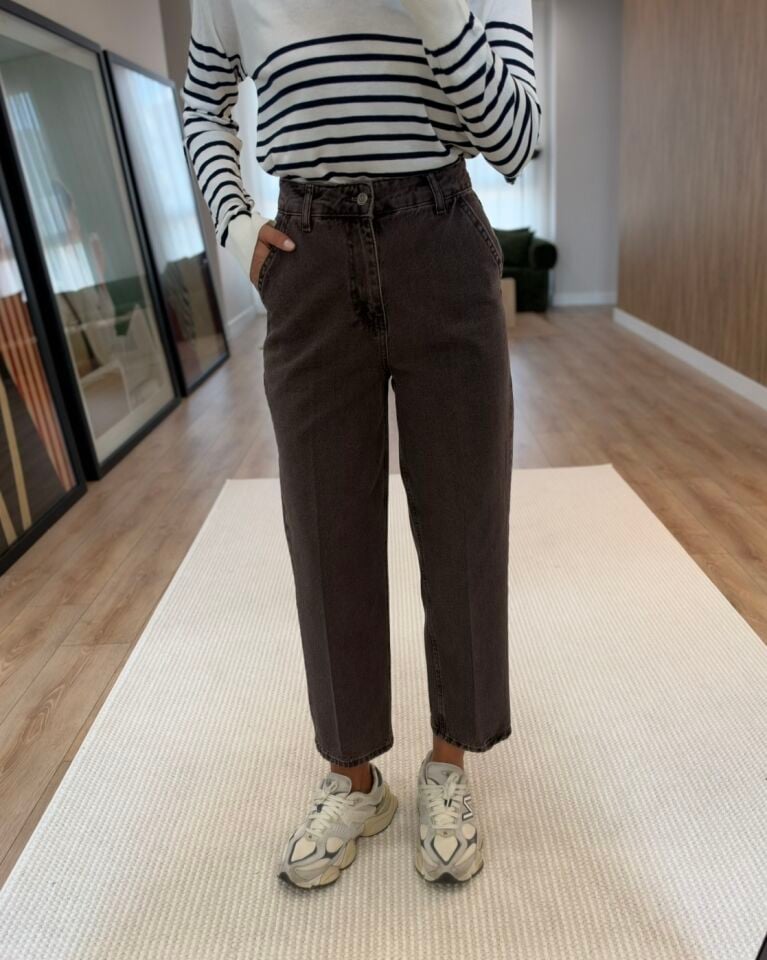Lisse Kahverengi Barrel Jean