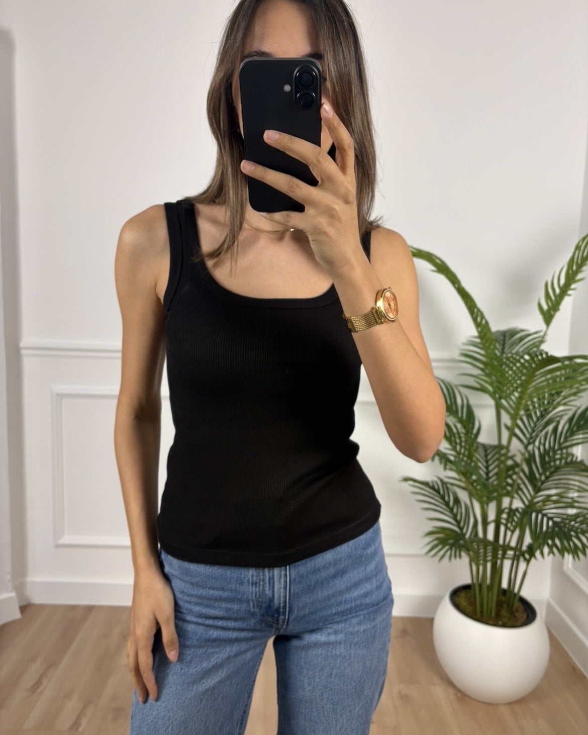 Arya Siyah U Yaka Fitilli Atlet