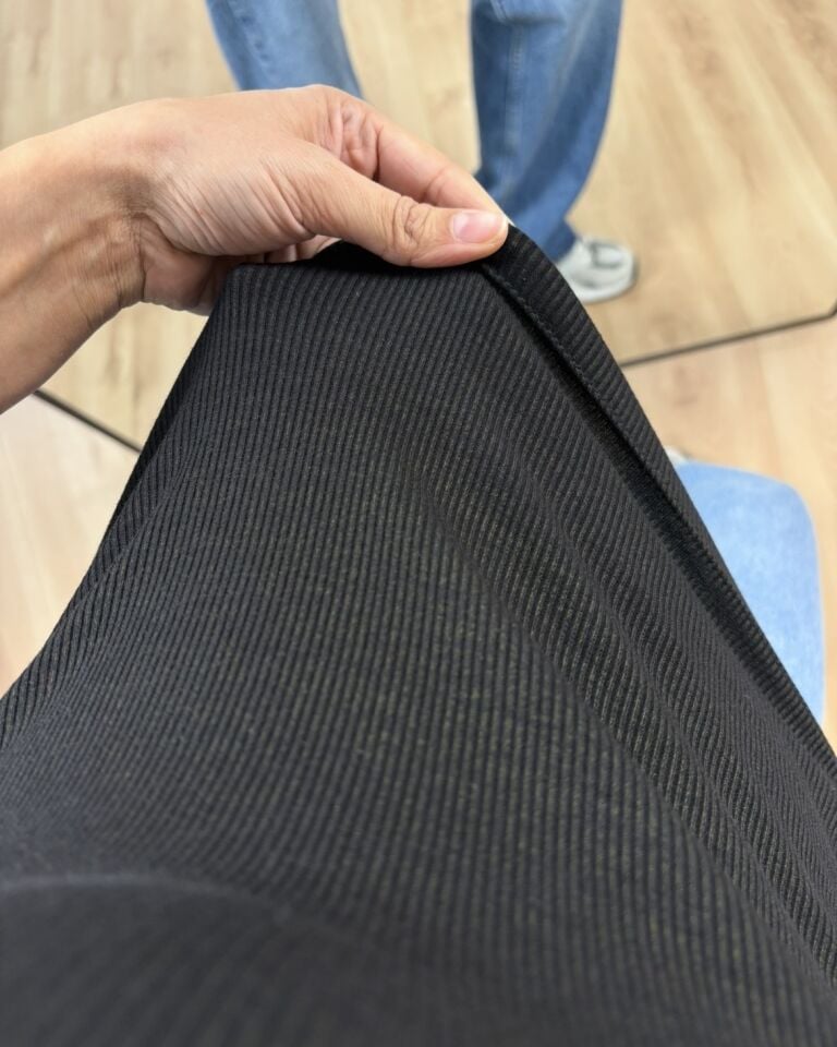 Arya Siyah U Yaka Fitilli Atlet