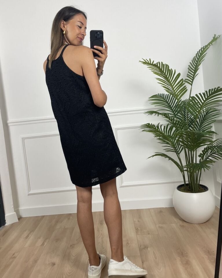 Valeria Siyah Askılı Fisto Elbise