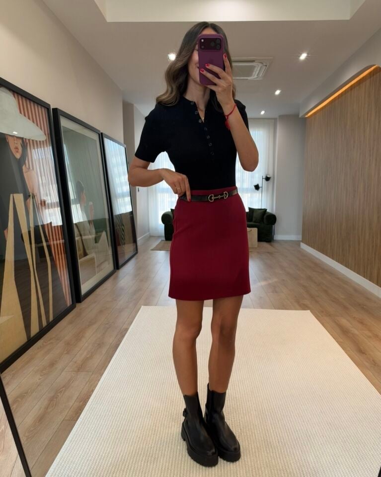 Olyn Bordo Kısa Etek