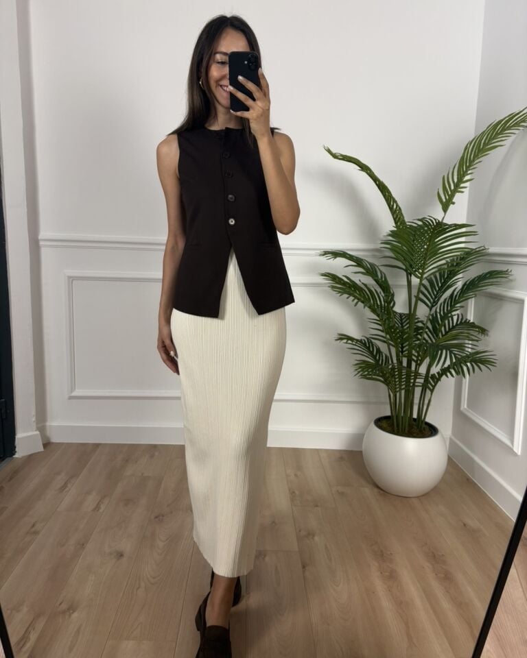 Virella Kahverengi Önü Düğmeli Premium Yelek