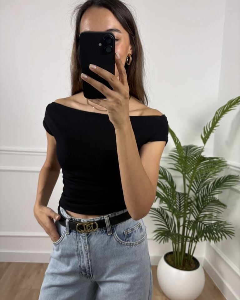 Dora Siyah Geniş Yaka Fitilli Premium Bluz