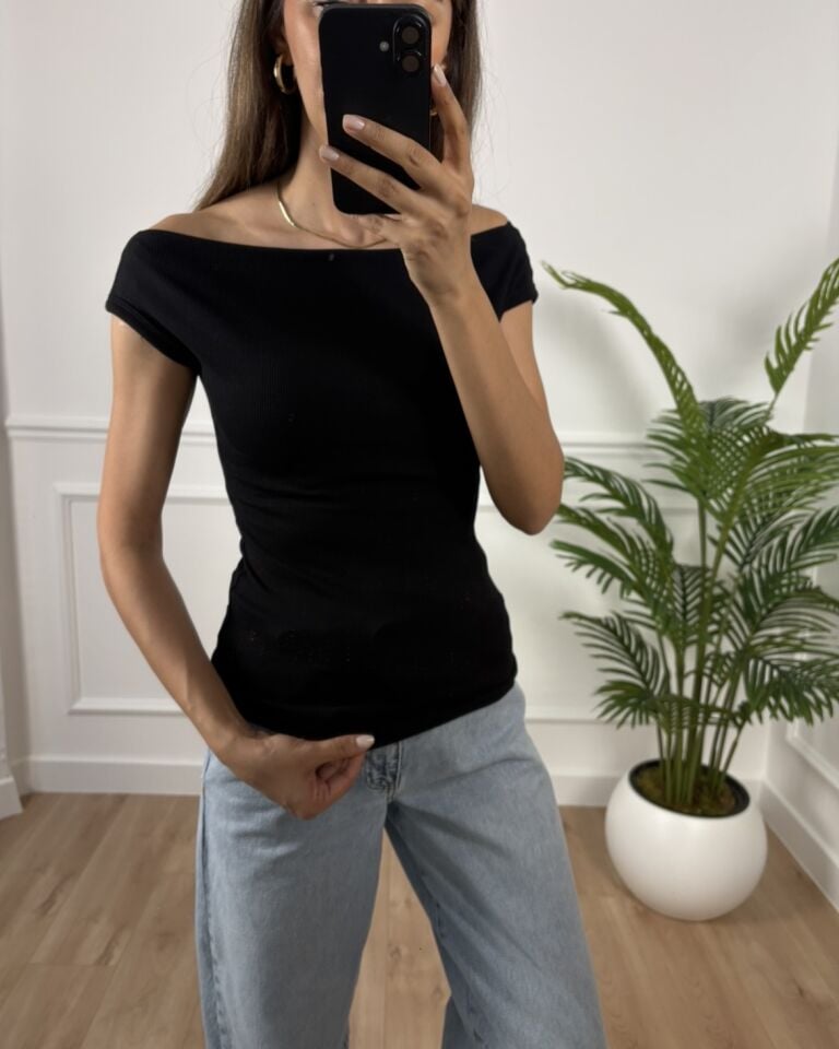 Dora Siyah Geniş Yaka Fitilli Premium Bluz