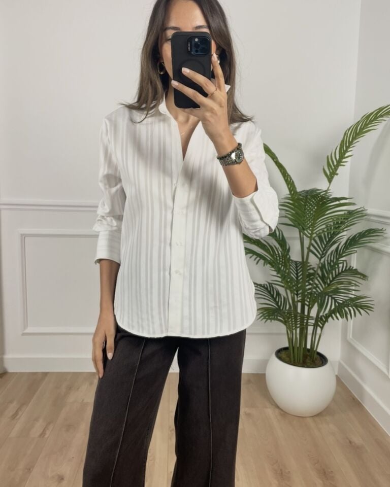 Cloe Beyaz Çizgi Desenli Premium Gömlek