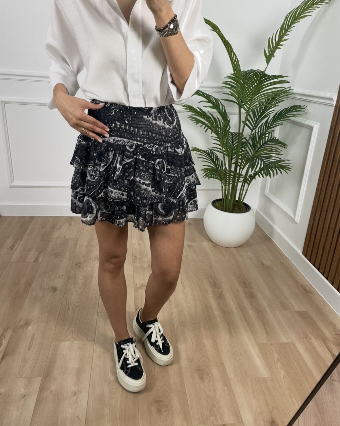 Parla Siyah Desenli Etek