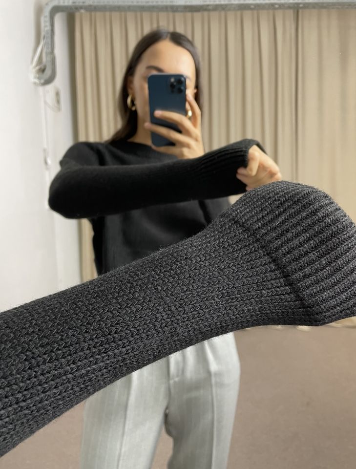 Armel Siyah Crop Kazak