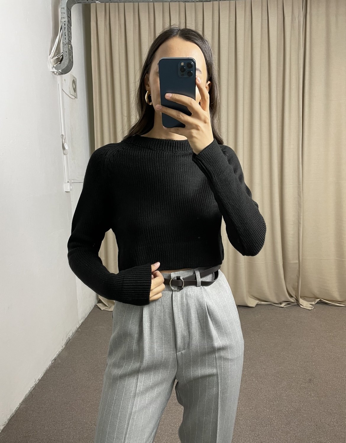 Siyah Crop Kazak
