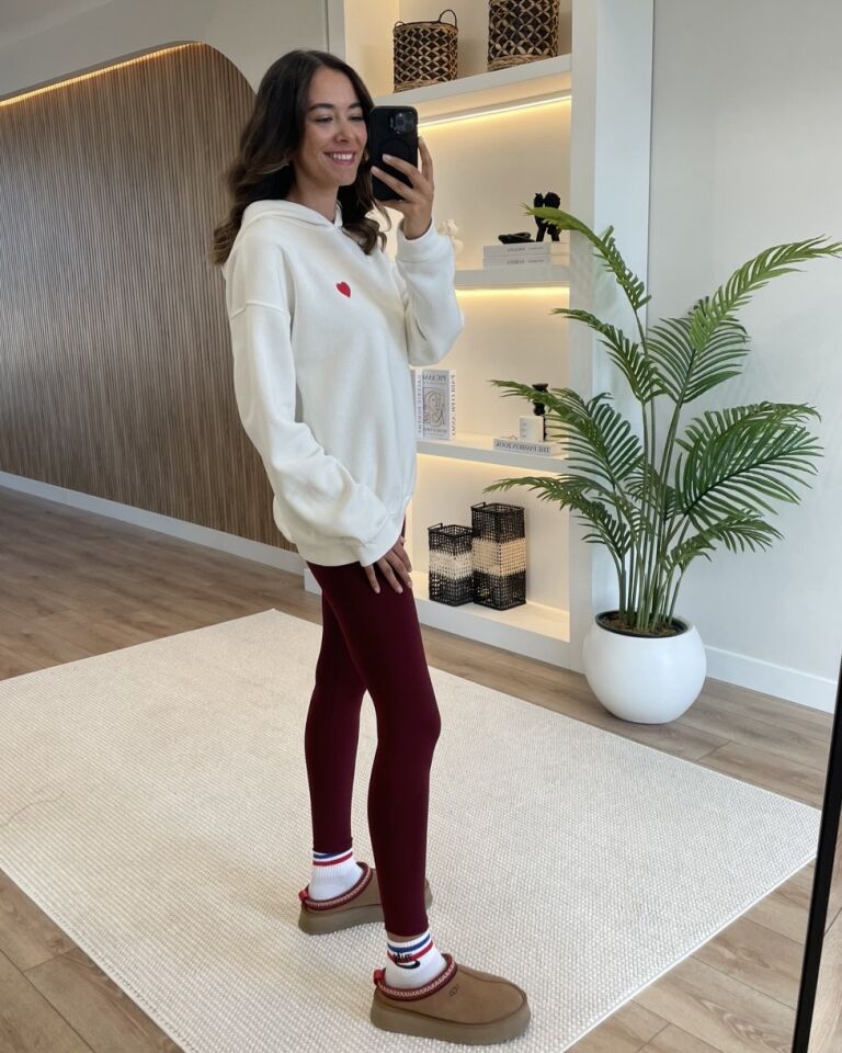 Melora Ekru Kalp Nakışlı Oversize Sweatshirt