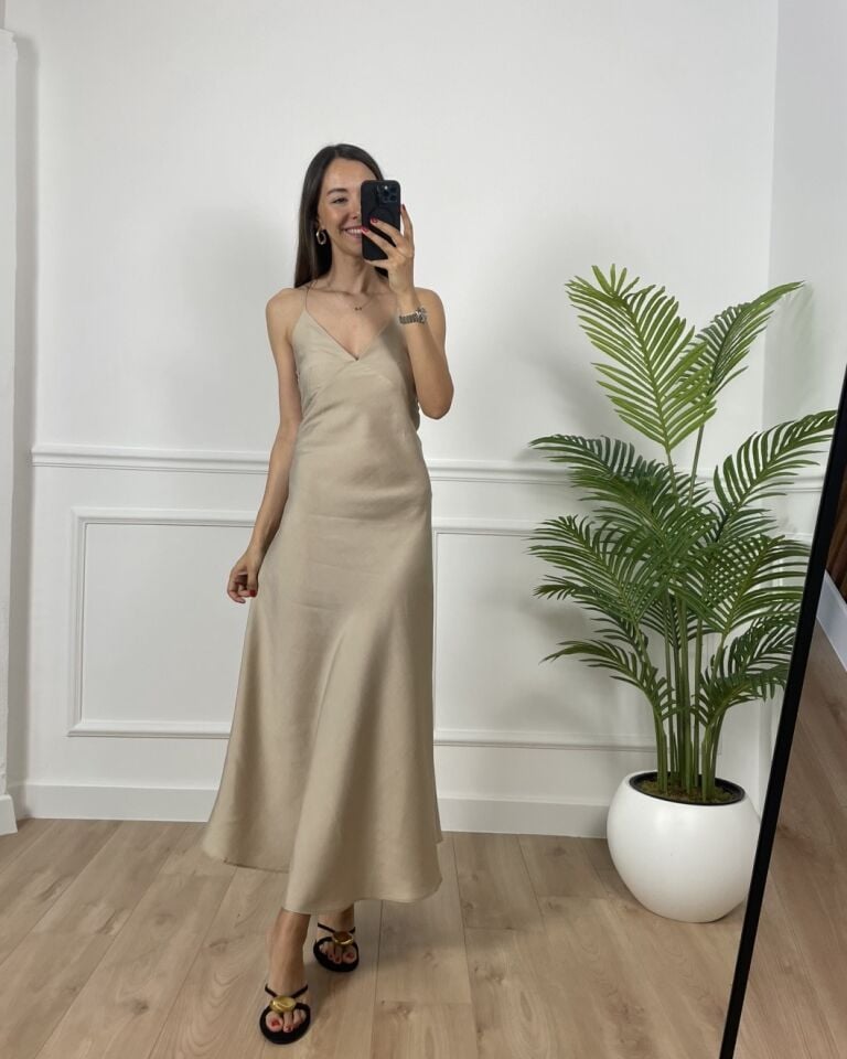 Arvin Taş Askılı Maxi Elbise