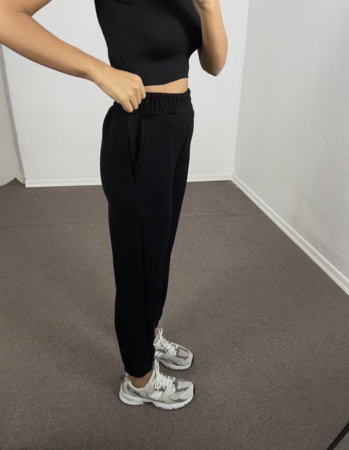 Siyah Yüksek Bel Şardonlu Jogger Eşofman