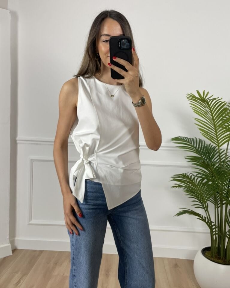 Nice Beyaz Bağlama Detaylı Bluz