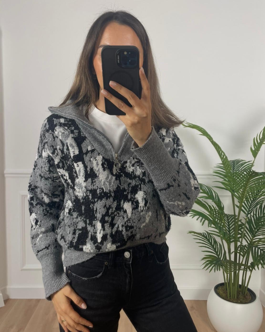 Vela Gri Siyah Simli Yarım Fermuarlı Premium Kazak