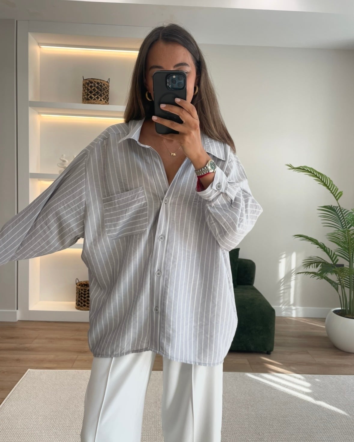 Soraya Gri Çizgili Oversize Viskon Gömlek