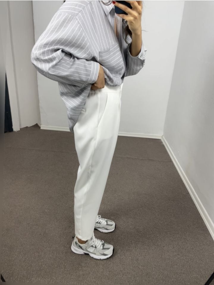 Eveline Beyaz Beli Lastikli Premium Havuç Pantolon