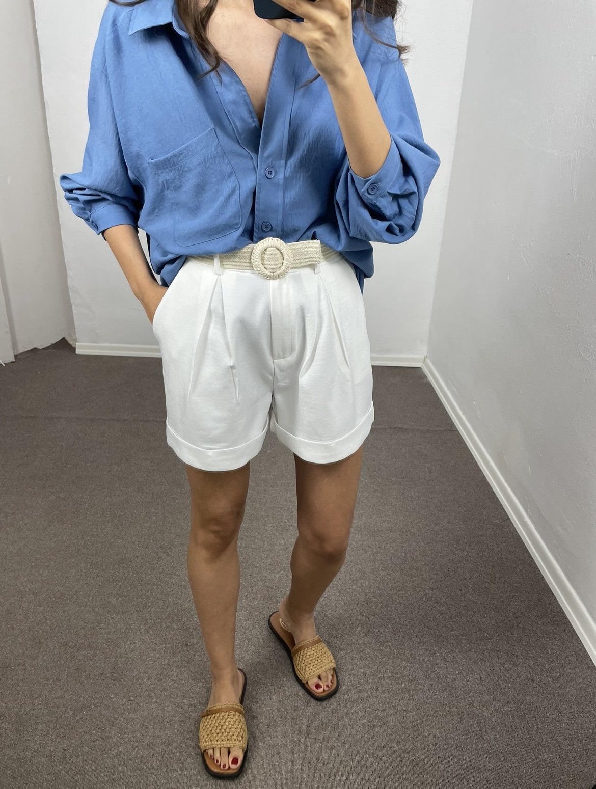 Viona Beyaz Duble Paça Keten Dokulu Kemerli Şort