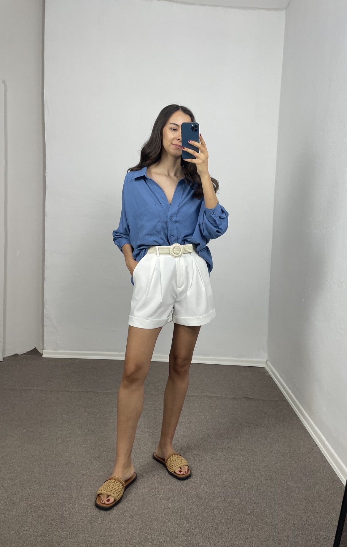 Viona Beyaz Duble Paça Keten Dokulu Kemerli Şort