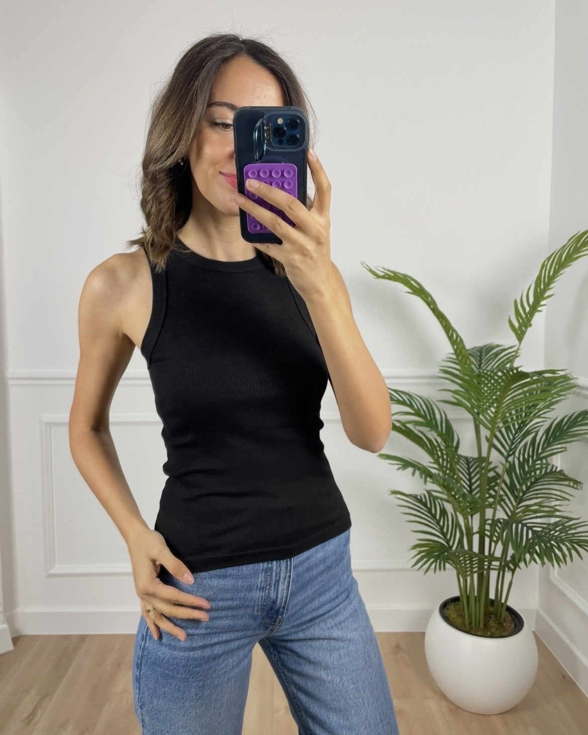 Lavin Siyah Halter Yaka Parıltılı Atlet