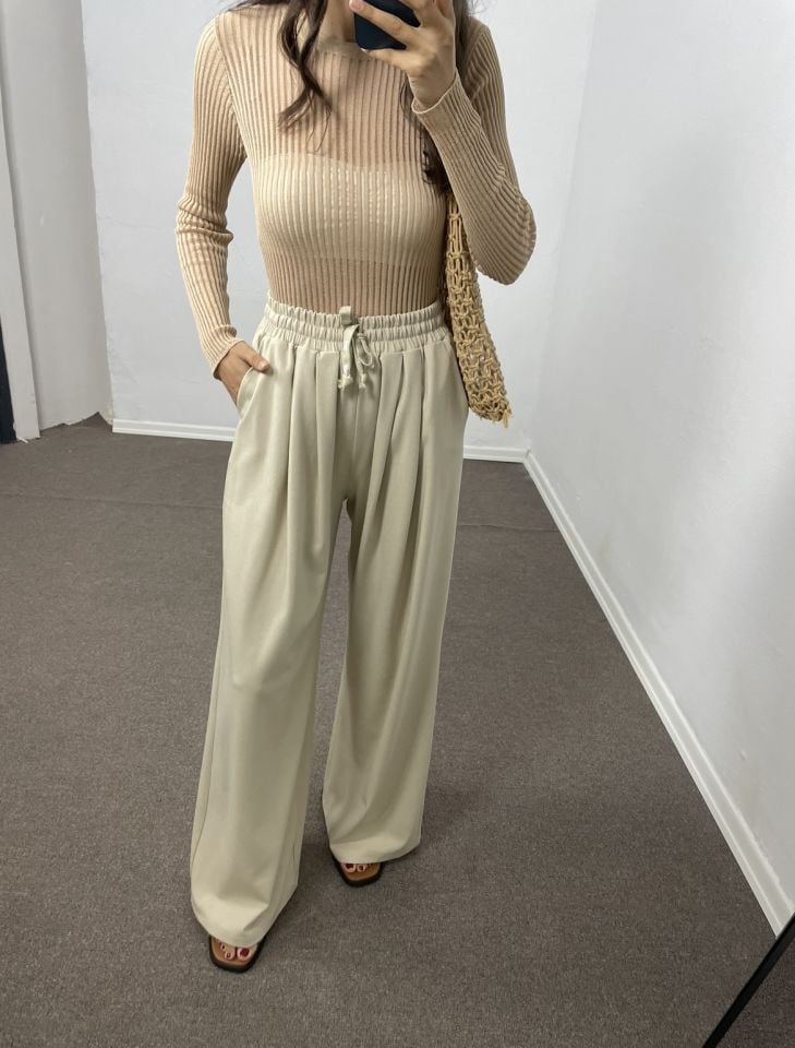 Mirea Bej  Geniş Paça Pileli Pantolon