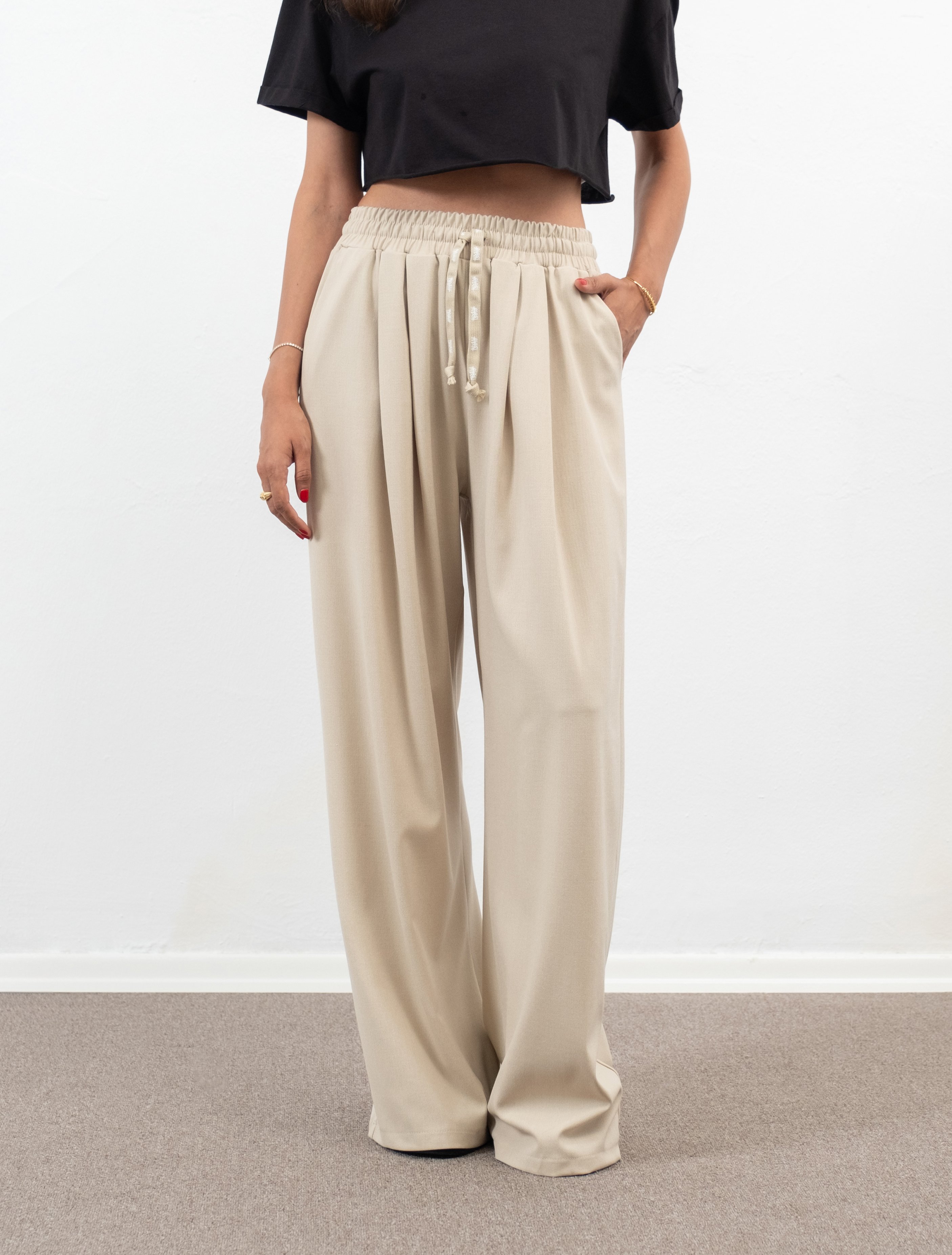 Mirea Bej  Geniş Paça Pileli Pantolon