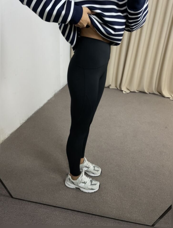 Melisse Siyah Oysho Model Sporcu Tayt