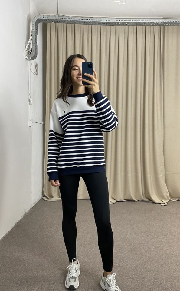 Siyah Oysho Model Sporcu Tayt
