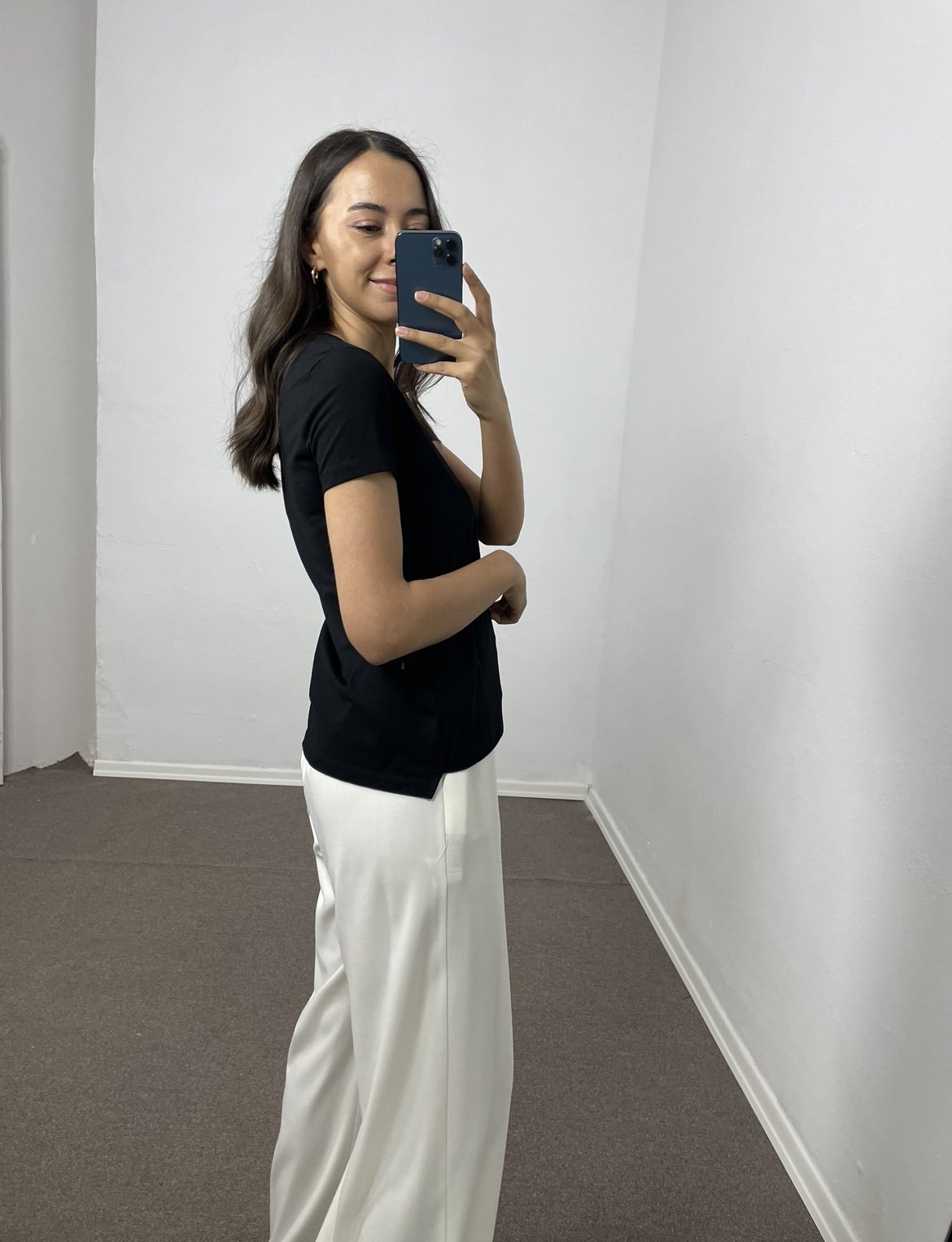 Selora Siyah Dlv V Yaka Basic Tişört