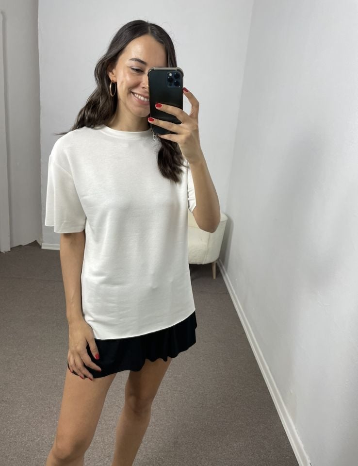 Beyaz Lazer Kesim Modal Tişört