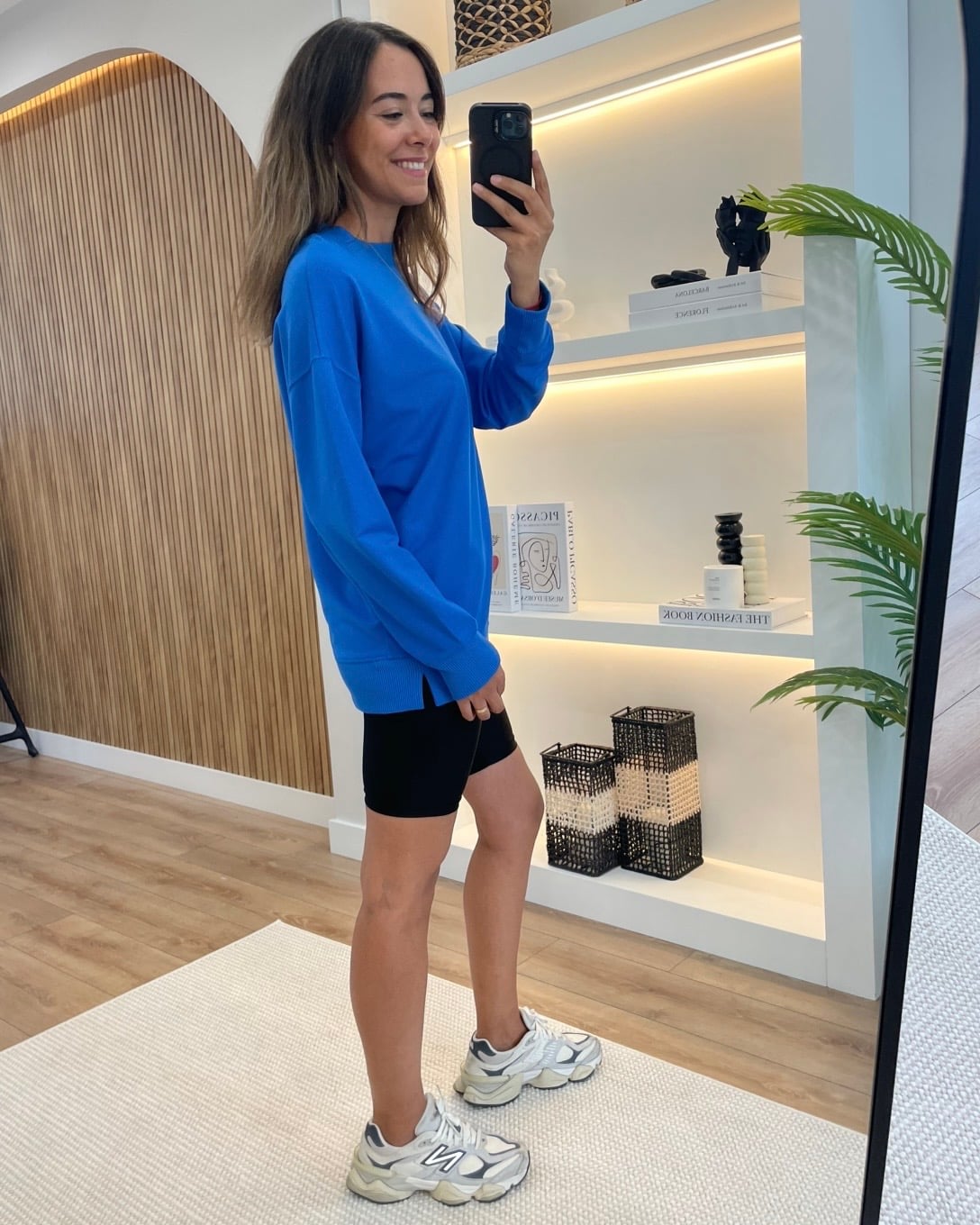 Selara Mavi Yanları Yırtmaçlı Sweatshirt