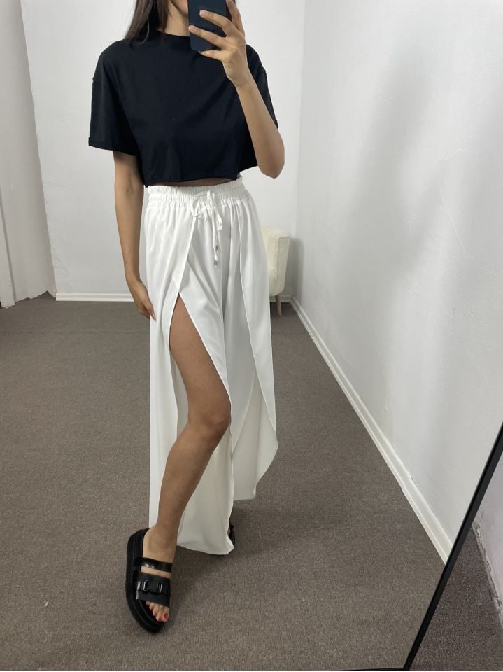 Lareen Beyaz Yırtmaçlı Pareo Pantolon