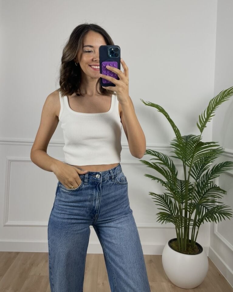 Elise Beyaz Crop Triko Atlet