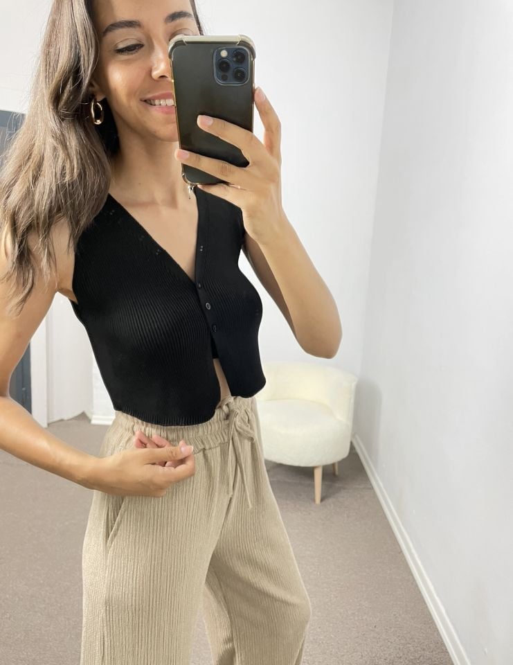 Siyah 3 Düğmeli Crop Yelek