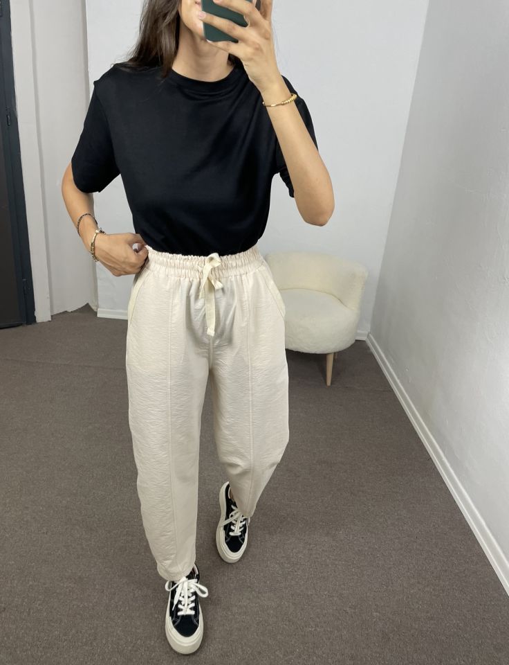 Louna Bej Cep Detaylı İnce Gabardin Havuç Pantolon