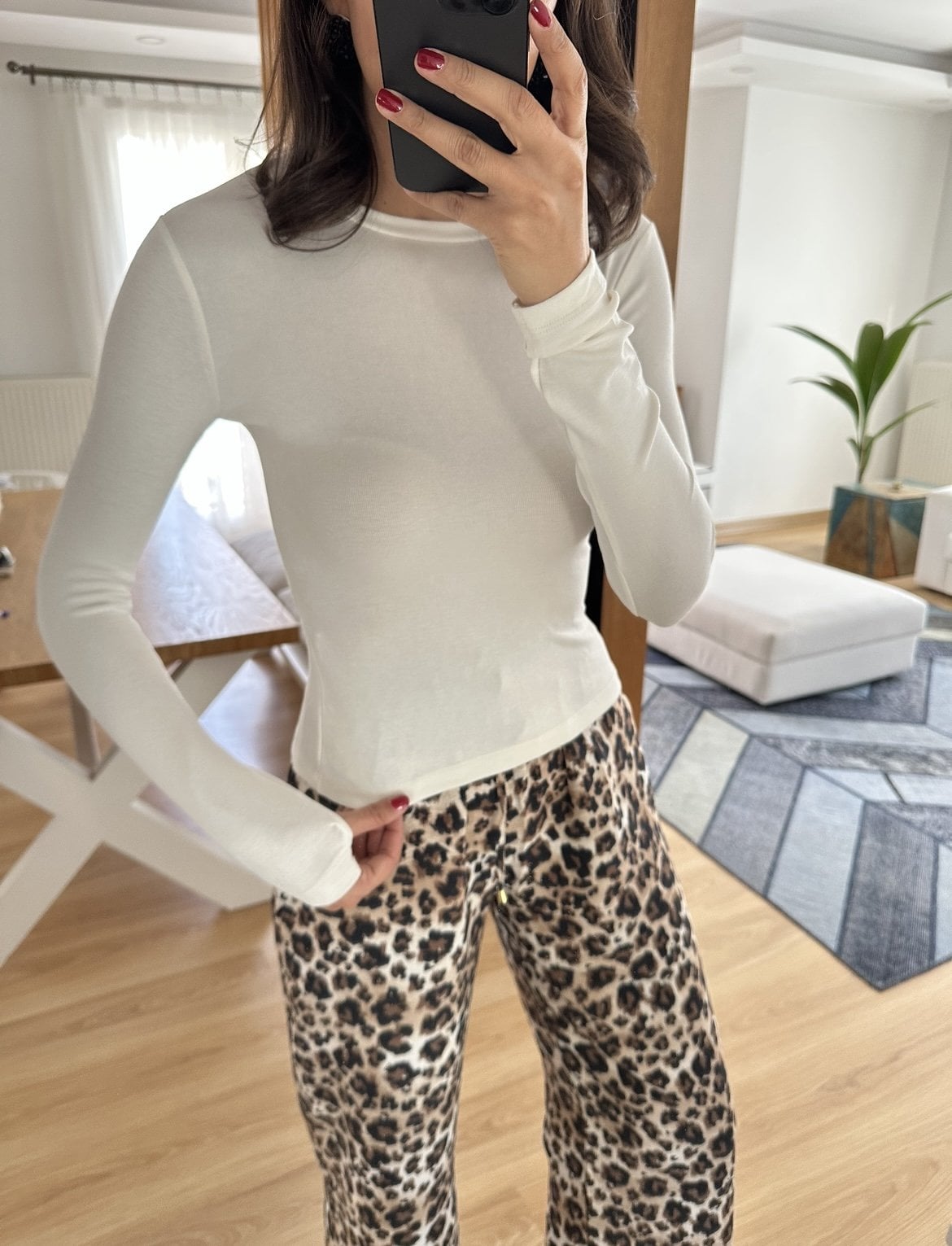 Elenya Ekru MS Uzun Kollu Basic Tişört