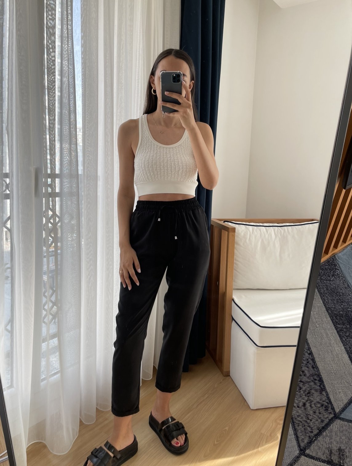 Ekru Dilvin Askılı Crop