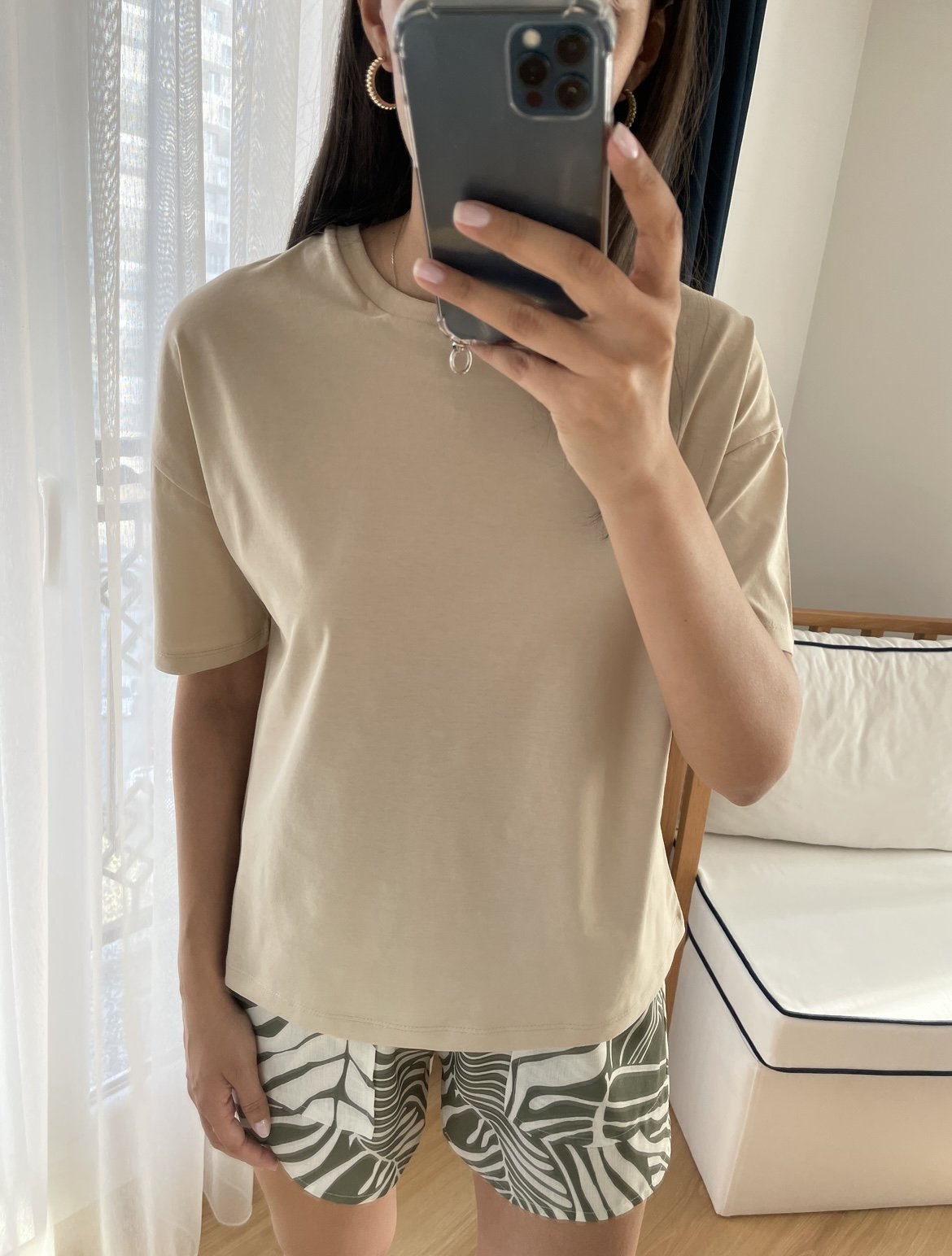 Bej Dilvin Basic Tişört