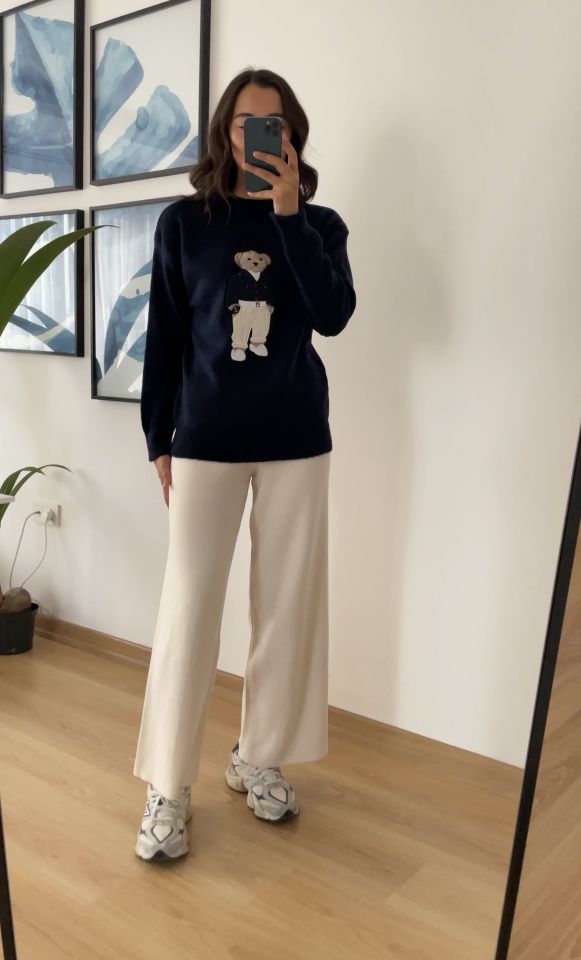 Samira Lacivert Ayıcıklı Kazak