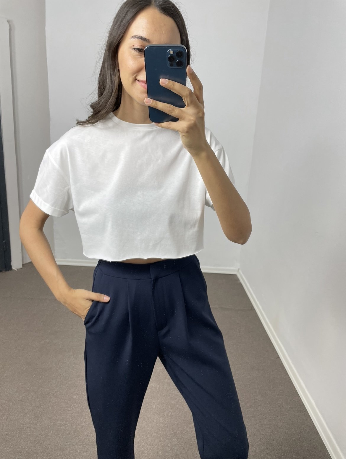 Beyaz Basic Crop Tişört