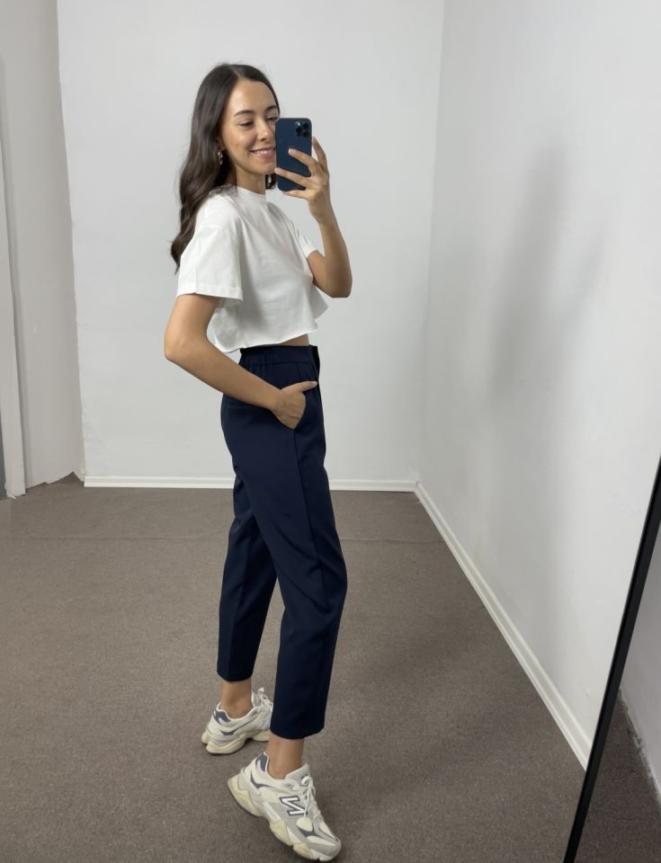 Elvera Beyaz Basic Crop Tişört