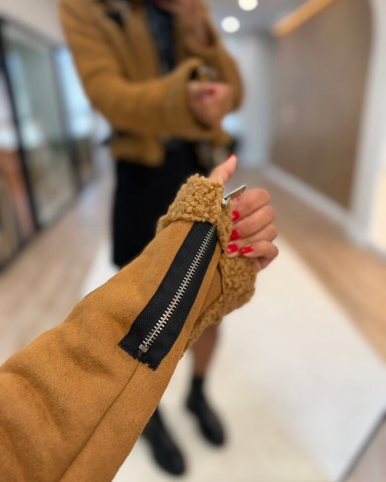 Vina Camel Peluş Detaylı Süet Premium Mont