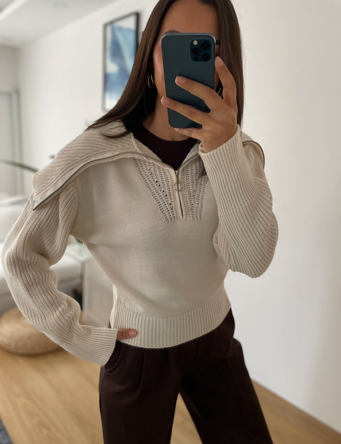 Ekru Fermuarlı Geniş Yaka Kazak