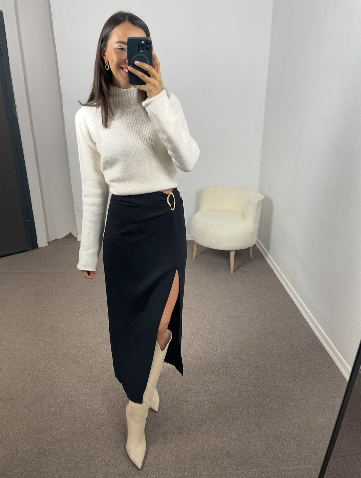 Siena Siyah Kemer Tokalı Yırtmaçlı İnce Etek