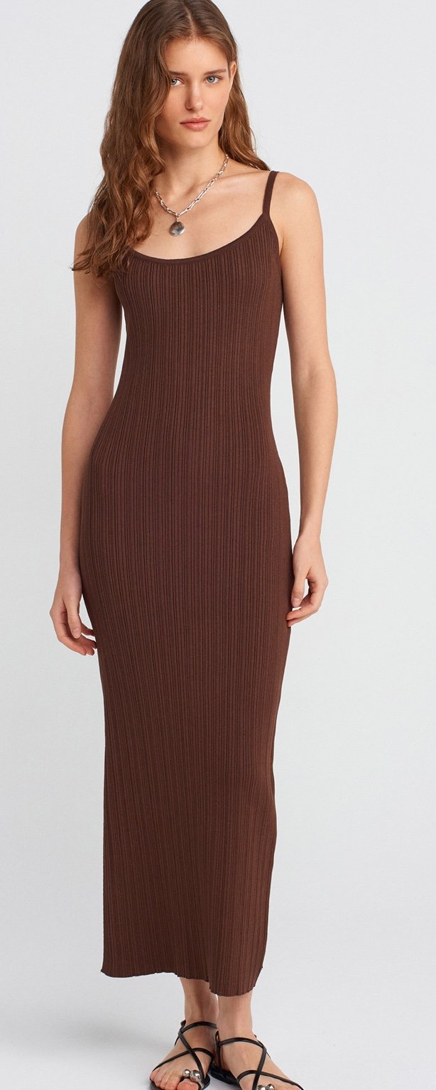 Carla Kahve Dilvin Askılı Yırtmaçlı Triko Elbise