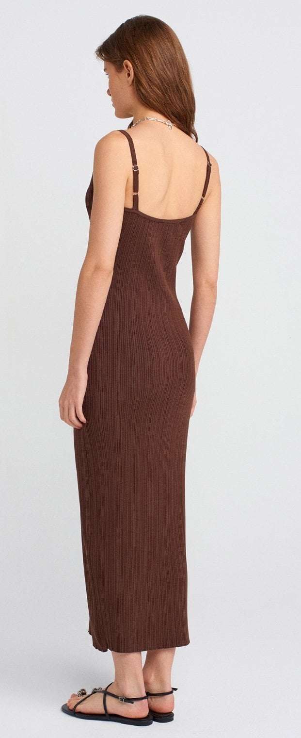 Kahve Dilvin Askılı Yırtmaçlı Triko Elbise