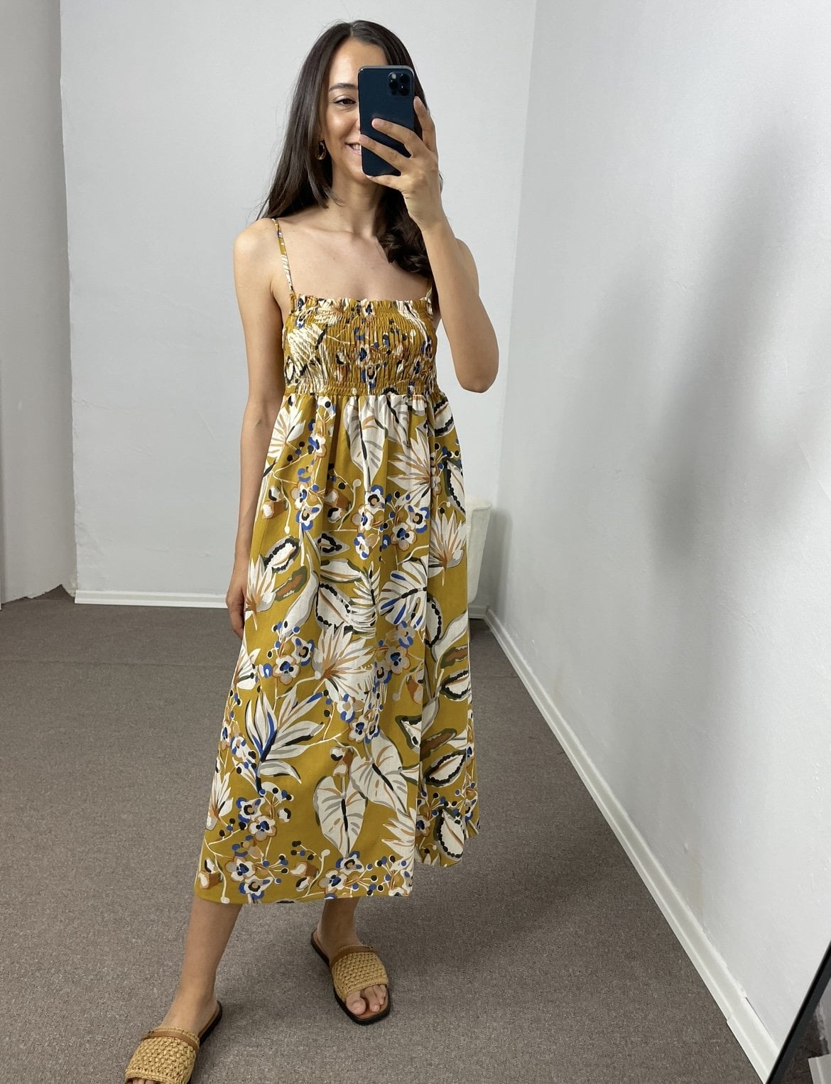 Valen Hardal Keten Dokulu Elbise