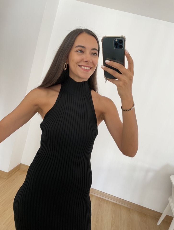 Cora Siyah Yırtmaçlı Fitilli Elbise